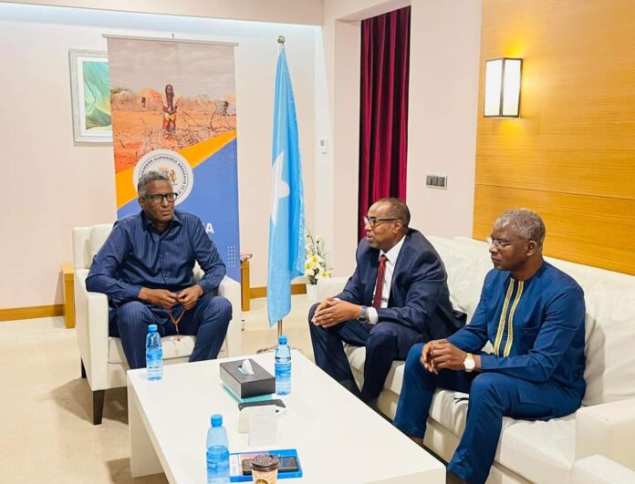 Ergayga Arrimaha Abaaraha iyo Madax Ka Socotay UNHCR oo Kulmay